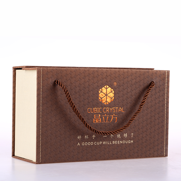 咖啡色礼品包装盒